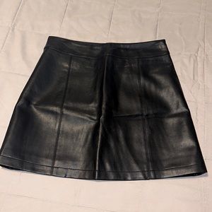 Faux leather skirt Black size SM worn once